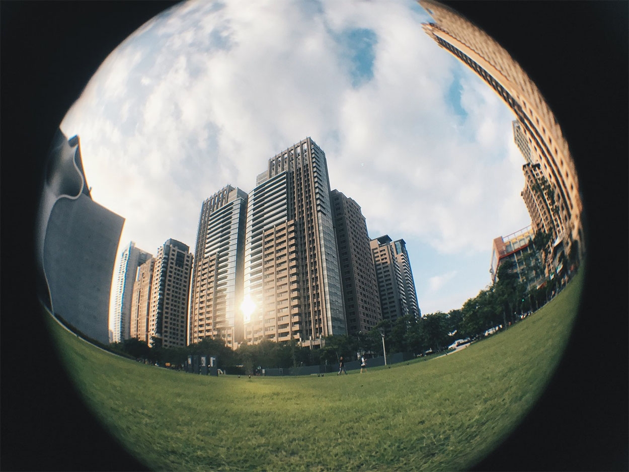 Buy RhinoShield Lens Fish Eye | MOBY Singapore